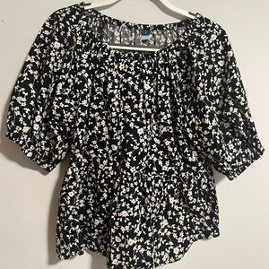 Old Navy Women’s Blouse (L)